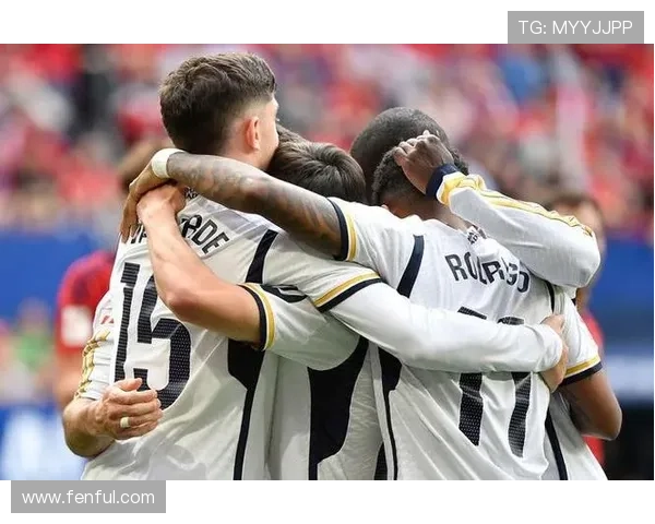 皇马队长巴尔韦德晒庆祝照振臂高呼 国家德比属于马德里